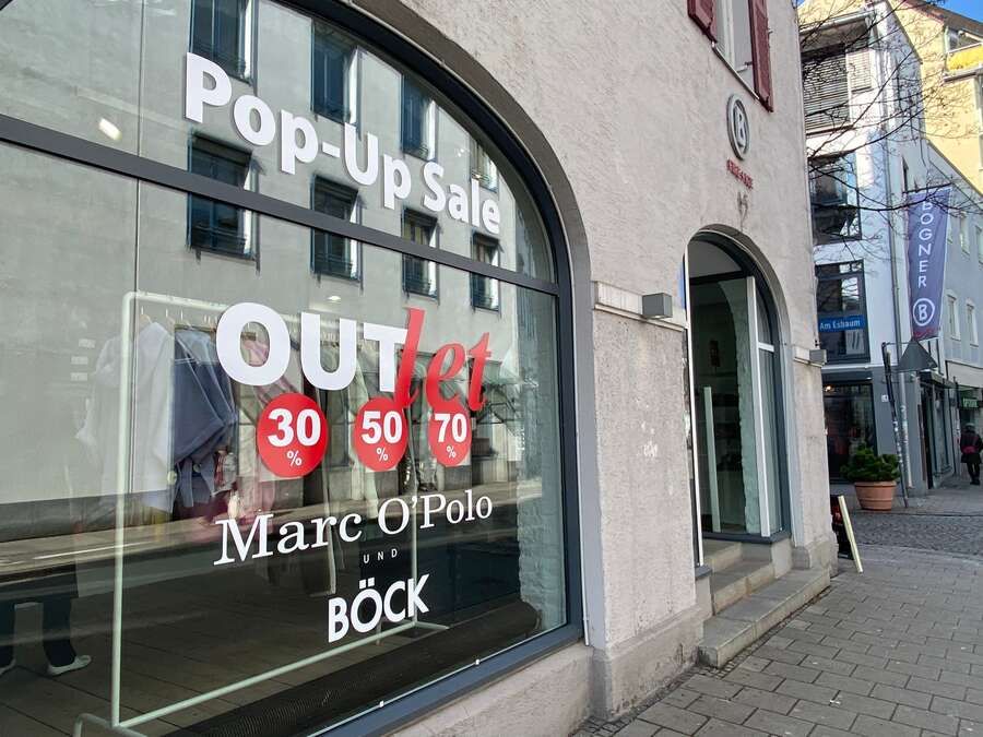 Outlet in der Gillitzerstraße 8, Rosenheim